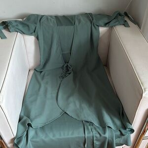 Beautiful wrap dress in excellent condition